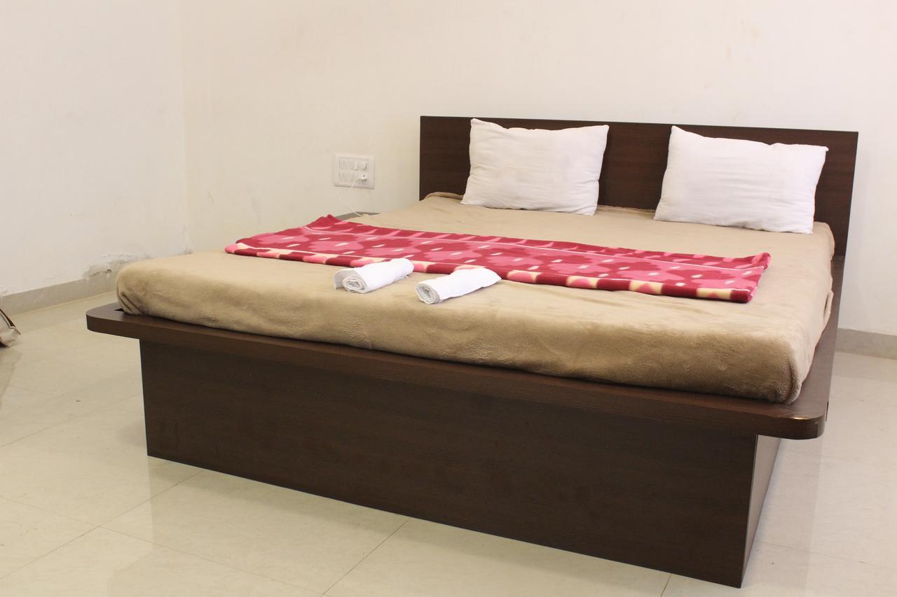 Malhar Bungalow Panchgani Exterior photo