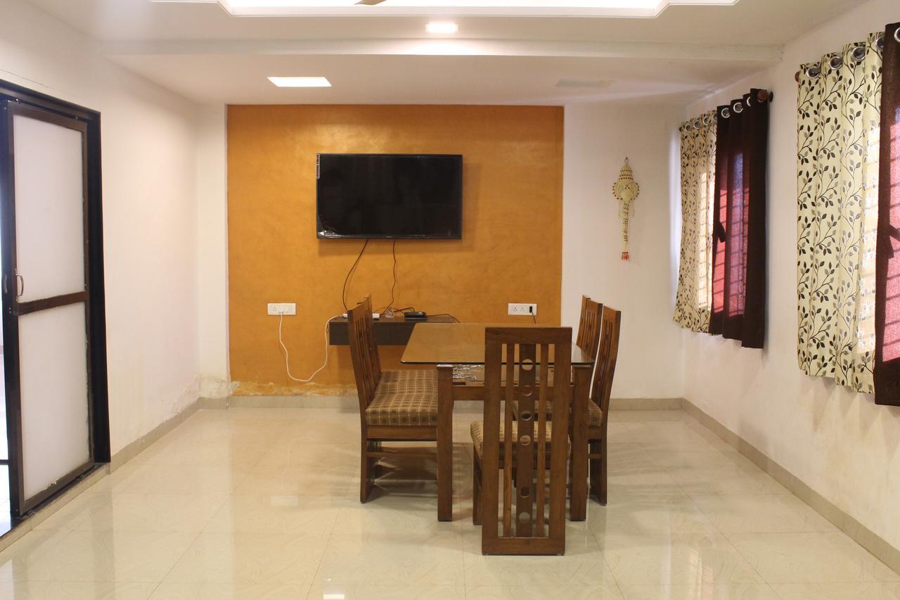 Malhar Bungalow Panchgani Exterior photo